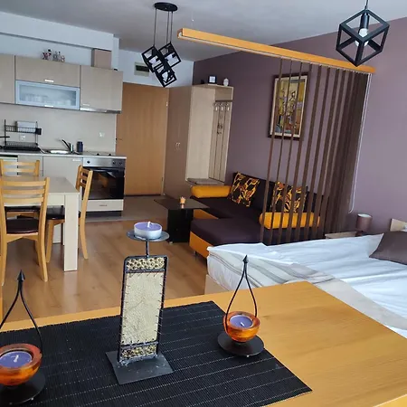 F307 Aspen Golf Апартамент