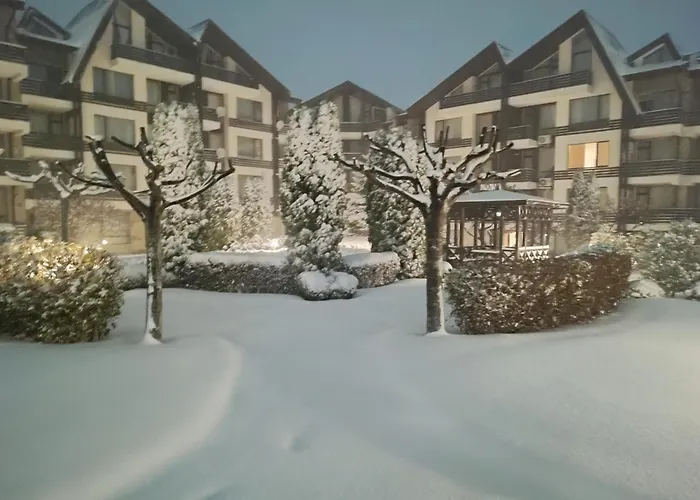 F307 Aspen Golf Apartman