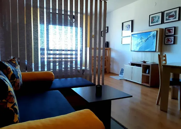 F307 Aspen Golf Apartman